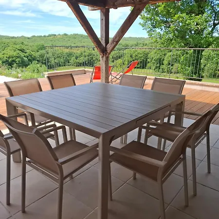 Du Causse Vakantiehuis Loubressac